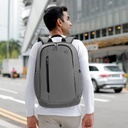 Mochila Dell EcoLoop Urban CP4523G - para portátiles de 15", color gris.