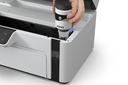 Impresora Monocromatica Multifuncional Epson EcoTank M2120 - Impresora-escáner-copiadora, res. 1440 x 720 dpi, 15ppm negro, pantalla a color de 1,4", wifi, usb 2.0, Ciclo Mensual Maximo hasta: 15,000 paginas, Color Blanca.