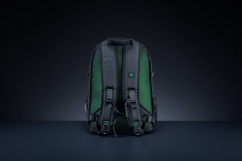 Mochila Razer Rogue 16 V3 - para laptop 16", Exterior resistente al agua y al desgarro, negro  RC81-03640101-0000