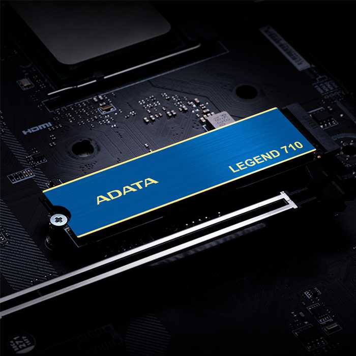 Unidad de Estado Solido(SSD) A-Data NVMe - Capacidad de 512GB, 3D NAND, 2400MB/s de lectura, 1600MB/s de escritura, PCIe Gen3x4, M.2 2280. ALEG-710-512GCS