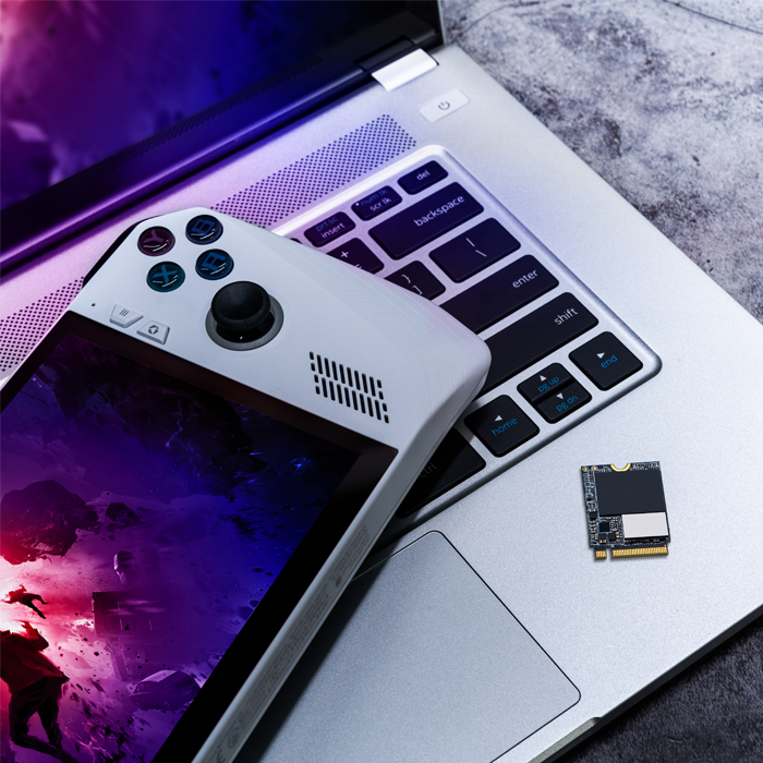 Unidad de Estado Solido(SSD) A-Data GAMMIX S55, M.2 2230 con capacidad de 1TB, 3D NAND, 5000MB/s de lectura, 3700MB/s de escritura, PCIe Gen4 x4. SGAMMIXS55-1T-C