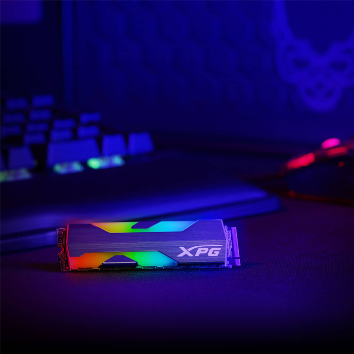 Unidad de Estado Solido(SSD) A-Data XPG SPECTRIX S20G - Capacidad de 500GB, RGB, 3D NAND, 2500MB/s de lectura, 1800MB/s de escritura, PCIe Gen3x4, M.2 2280. ASPECTRIXS20G-500G-C