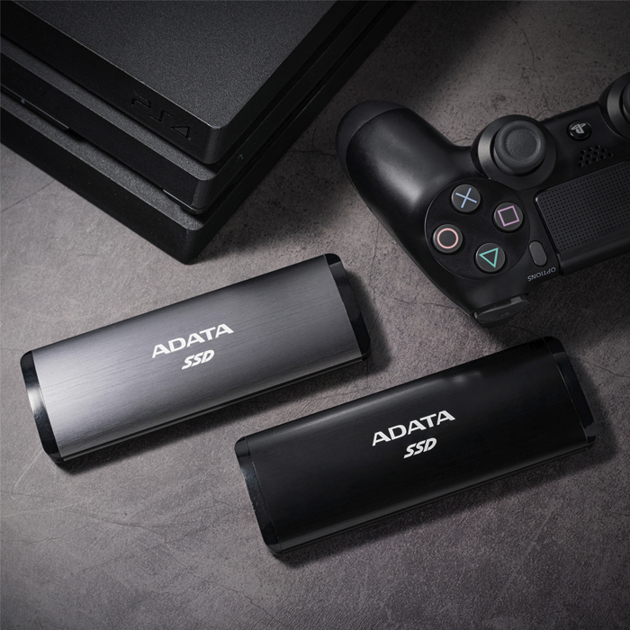 SSD Externo Adata SE760, 1TB, USB-C, Lectura 1000 MB/s, Escritura 800MB/s, Negro ASE760-1TU32G2-CBK
