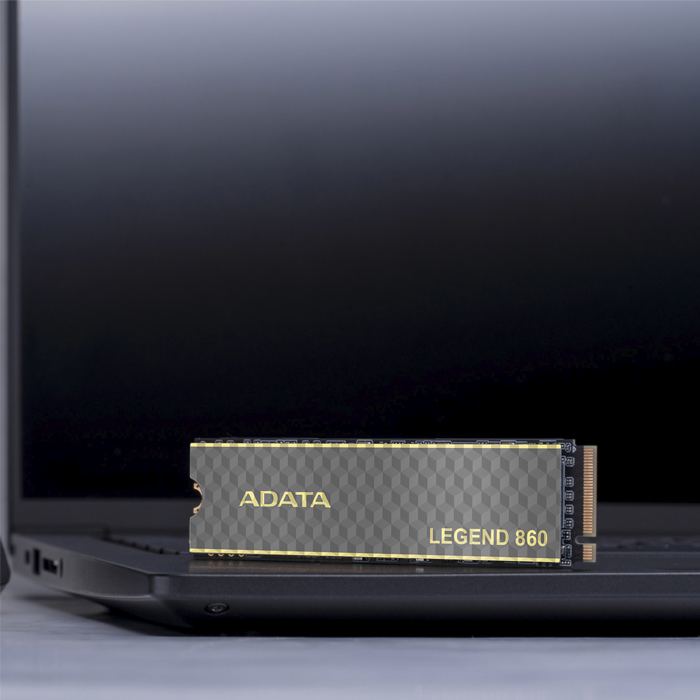 Unidad de Estado Solido(SSD) A-Data Legend 860 - Capacidad de 2TB, 3D NAND, 6000MB/s de lectura, 5000MB/s de escritura,PCIe Gen4x4, M.2 2280. SLEG-860-2000GCS