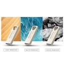 Memoria Flash ADATA AUV210 - Capacidad de 32GB, USB 2.0, color metal. AUV210-32G-RGD